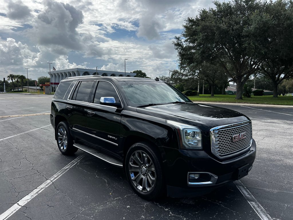 2015 GMC Yukon Denali's photo
