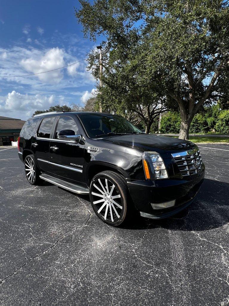2008 Cadillac Escalade Base's photo