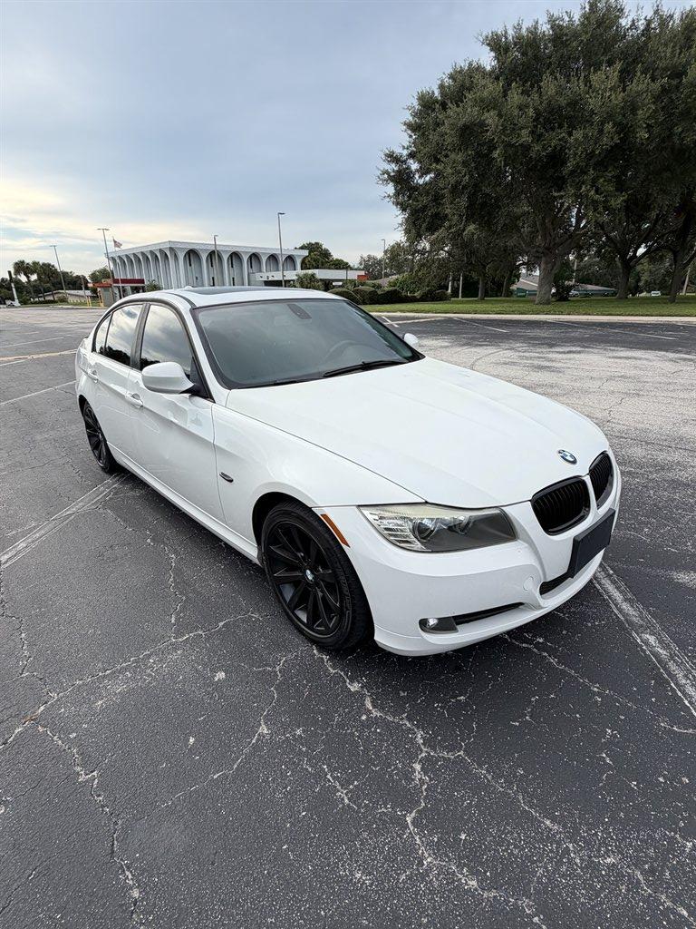 2011 BMW 3-Series